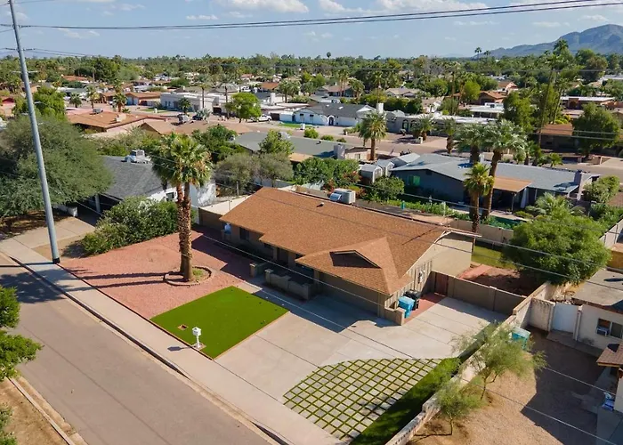 3bdr Remodeled Scottsdale Desert Pool Oasis And Entertainment *
