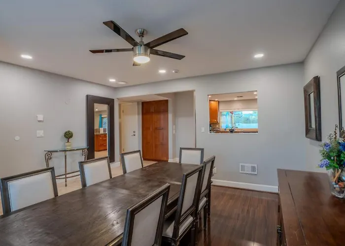 3bdr Remodeled Scottsdale Desert Pool Oasis And Entertainment