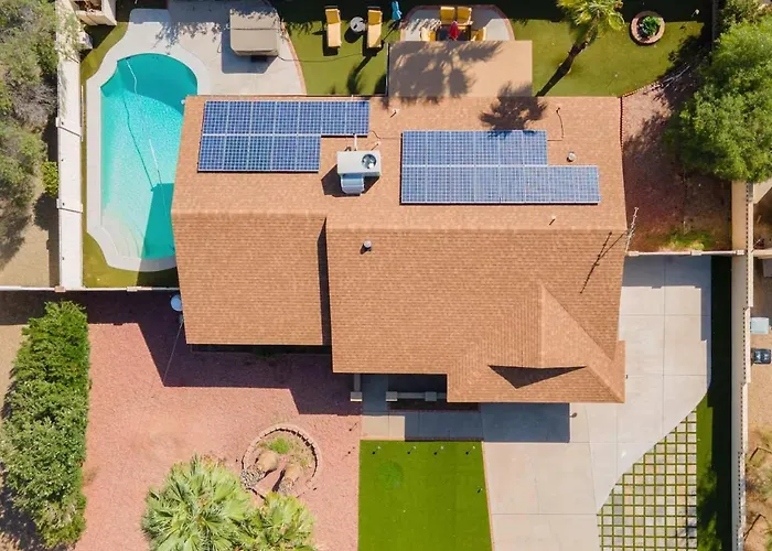 Holiday home 3bdr Remodeled Scottsdale Desert Pool Oasis And Entertainment