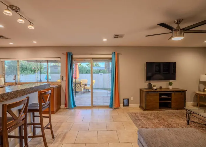 3bdr Remodeled Scottsdale Desert Pool Oasis And Entertainment Phoenix