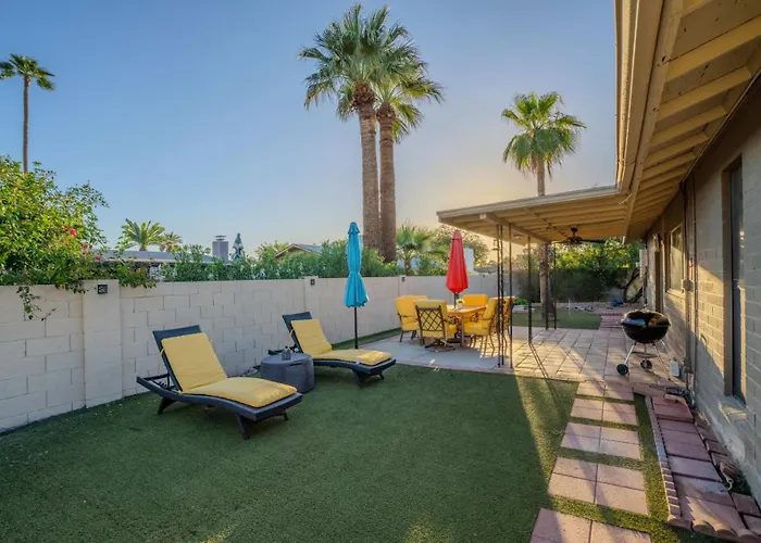 Holiday home 3bdr Remodeled Scottsdale Desert Pool Oasis And Entertainment Phoenix