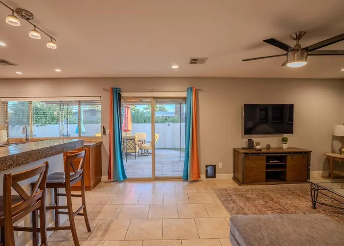 Dom wakacyjny 3bdr Remodeled Scottsdale Desert Pool Oasis And Entertainment Phoenix